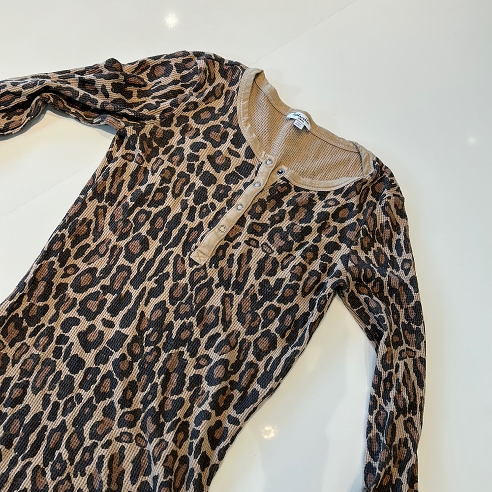 long sleeve thermal leopard print from SLENDID